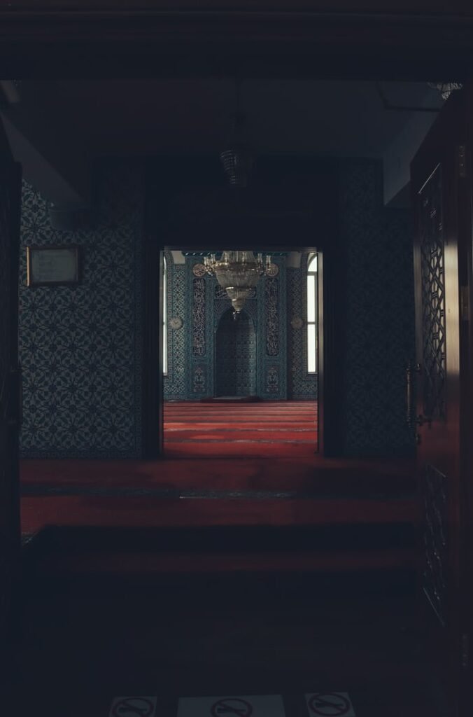 تفسير حلم جدتي المتوفية تدعو لي في المنام