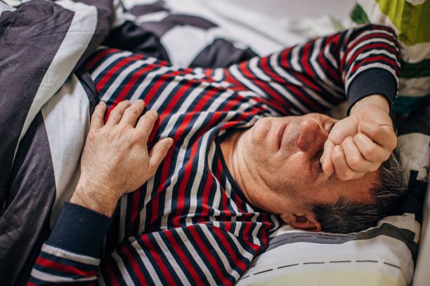 تفسير حلم شخص ينقذني من الخطر في المنام