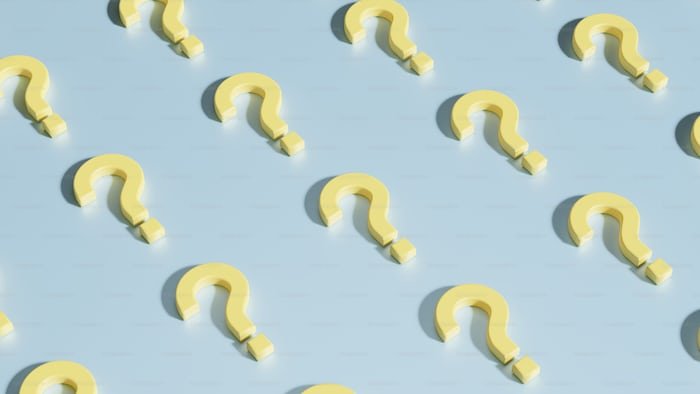 تفسير حلم فتاة شقراء تبتسم لي في المنام