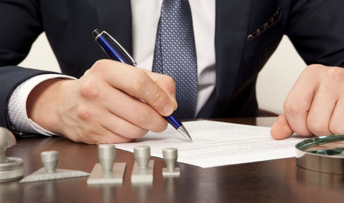 تفسير حلم رؤية رجل أعمال في المنام