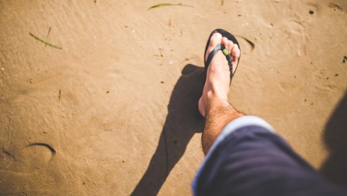 تفسير حلم المشي على قدم واحدة في المنام