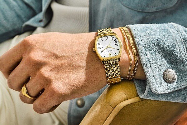 تفسير حلم جمع ساعات اليد في المنام