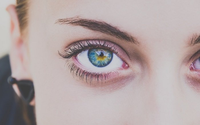 تفسير حلم ظهور حبوب سوداء في الوجه في المنام