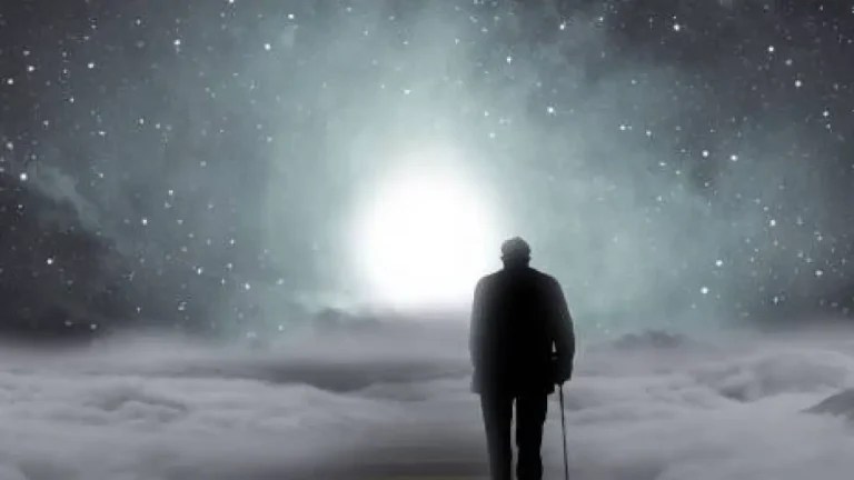 تفسير حلم رؤية الجد الميت يموت مرة اخرى في المنام